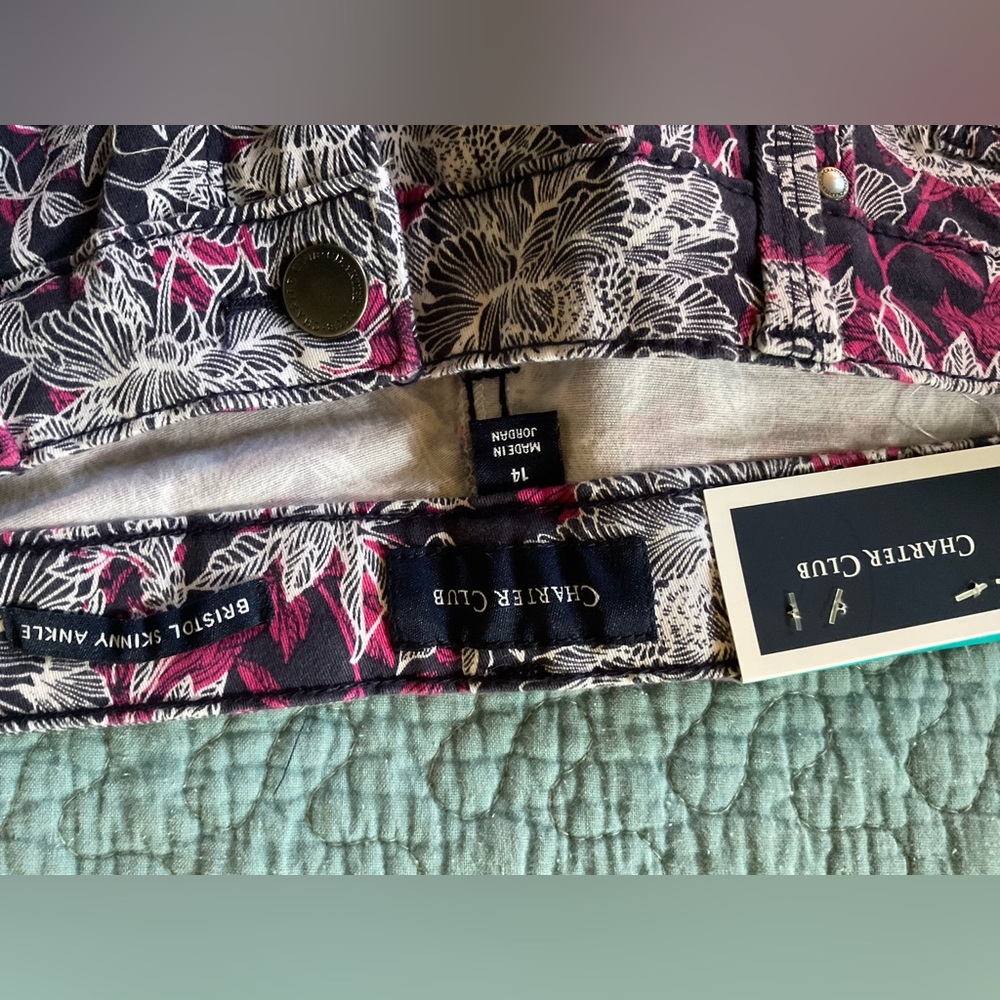 Tummy control pants, slimming pants, floral pants - Picture 4 of 10